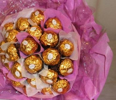 CoCo love - Melt heart with 24 pcs of Ferreo Rocher chocholate turn into a beautiful bouquet.<br><br>Code:702-8187-702-0000095547